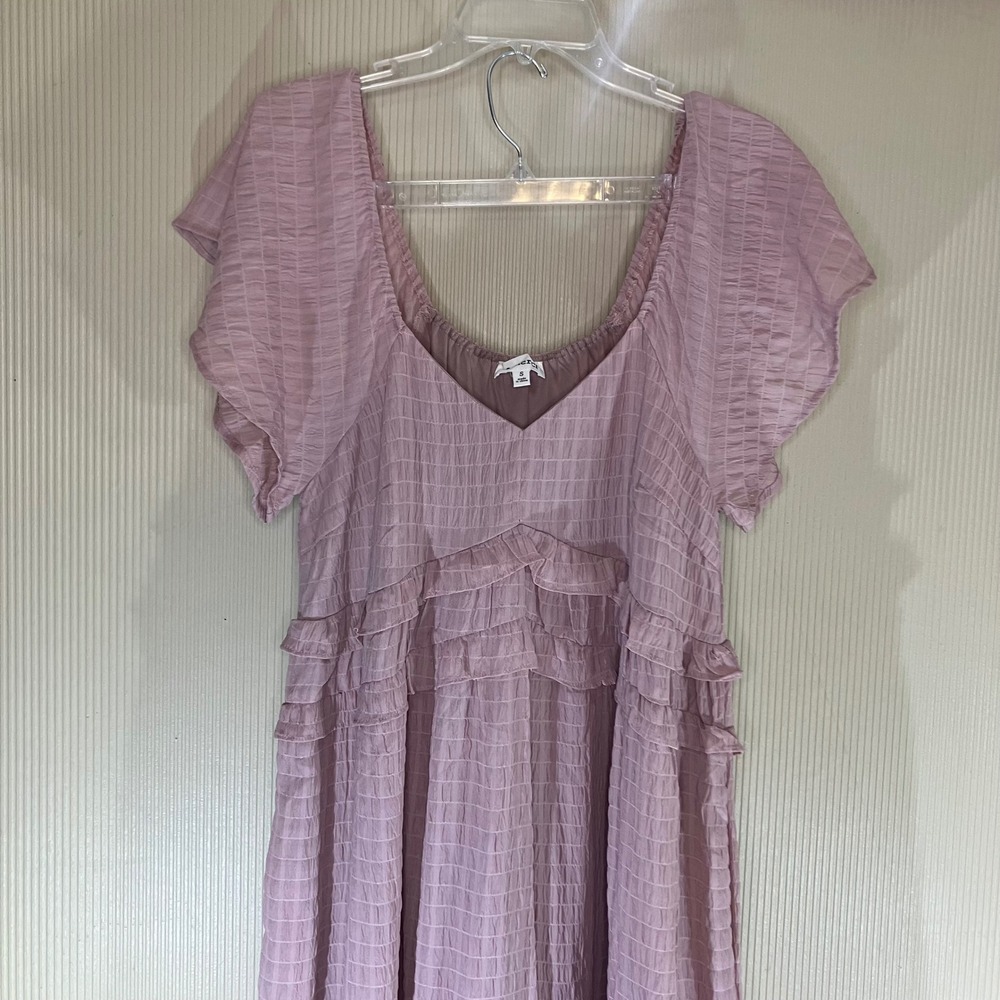 &merci Pink Seersucker Ruffle Tiered Mini Dress Small Flutter Sleeve Boho V-Neck